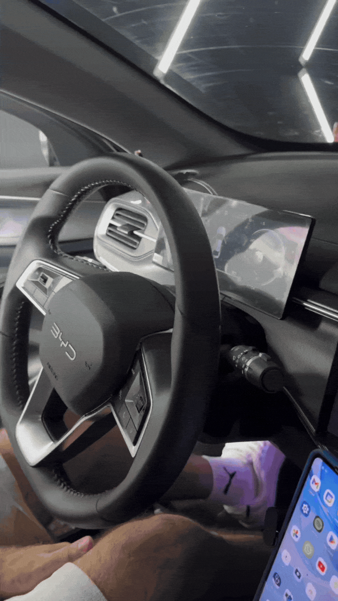 Youtube e Netflix AI-Box per BYD