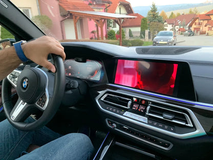 Youtube e Netflix AI-Box per BMW